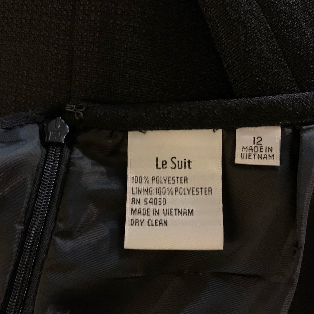 Le Suit Straight Cut Skirt - Picture 6 of 6